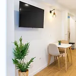 1st Line Beachfront With Direct Access To Benalmádena