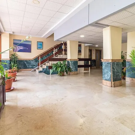 Apartment 1st Line Beachfront With Direct Access To